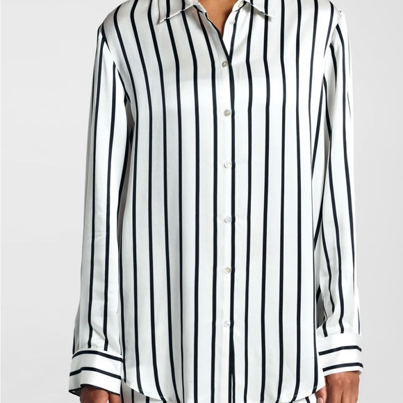 LONDON PYJAMA TOP JET BLACK SILK - Picture 3 of 5